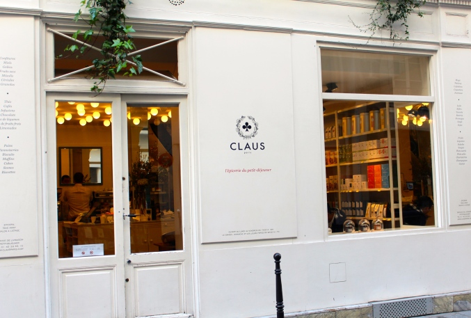 Claus 14 rue Jean-Jacques Rousseau - Paris